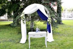 Сватбена арка