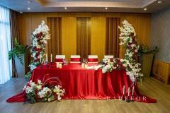 Сватбена-украса-в-бордо-1