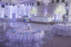 Украса за зала