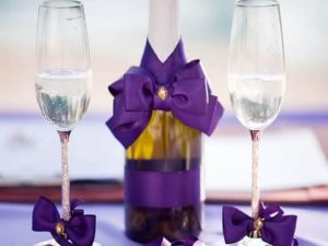 Сватбено шампанско и украса за чаши