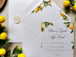 Сватбени покани с лимони „Лимонова свежест“ в бяло Сватбени покани с лимони "Лимонова свежест" в бяло